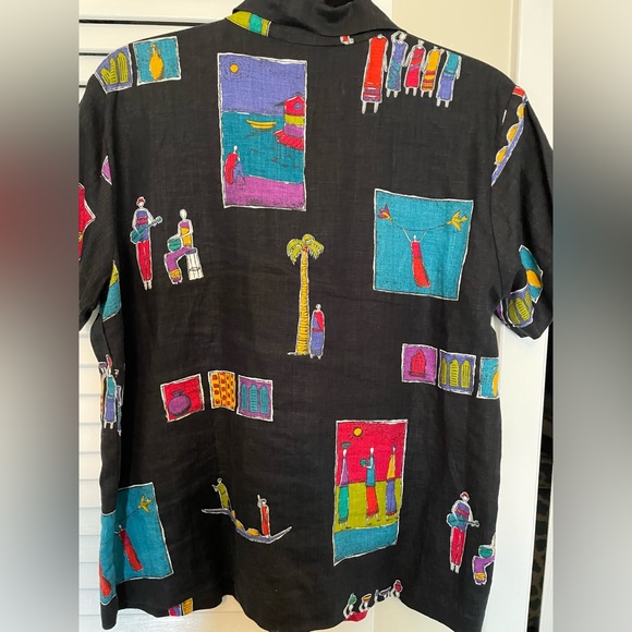 One of a kind women’s artistic blouse. - Picture 3 of 4